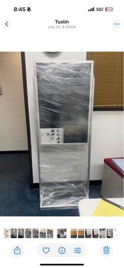 Reversible chalk board