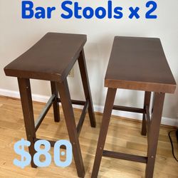 Kitchen Bar stools Wooden Antique Finished Maven Lane 