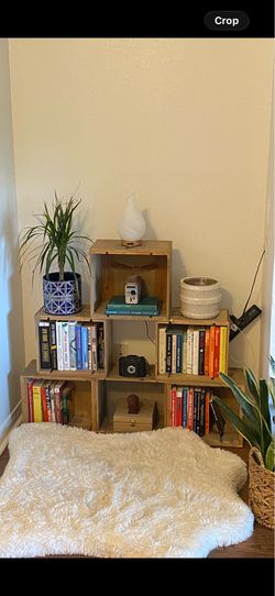 Wine crate book shelf