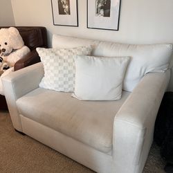 Oversized Chair/couch