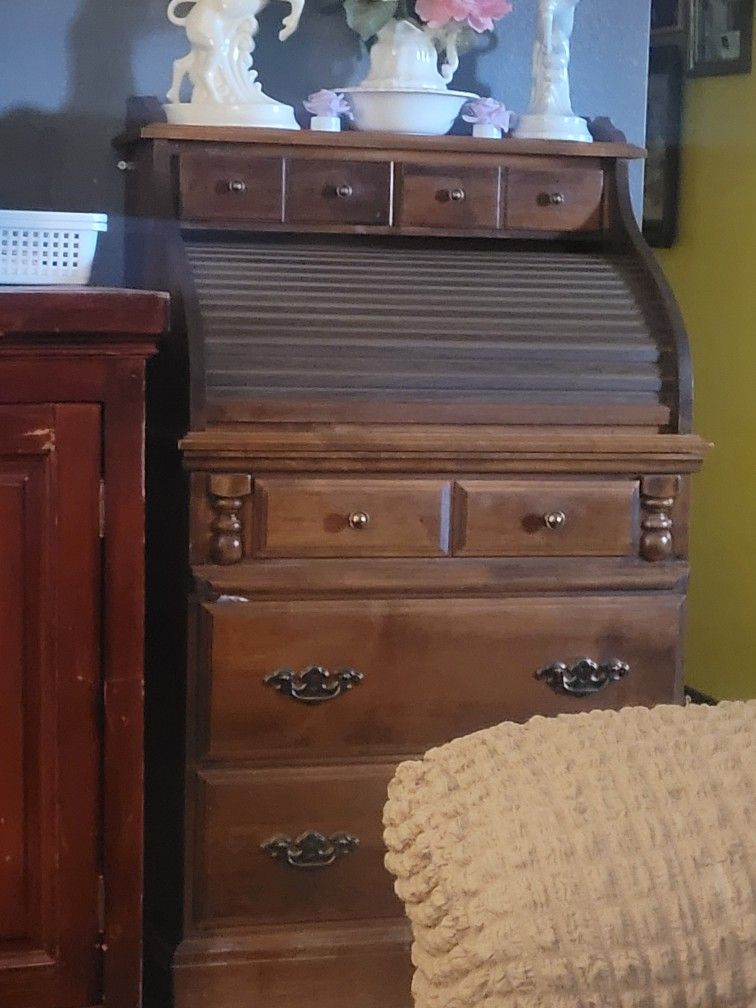 Rolltop Desk