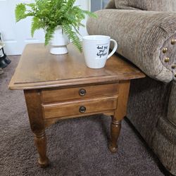 Accent Table