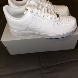 Brand new all white air force one 