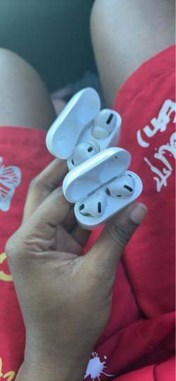 AirPods 4th generation and AirPod pros