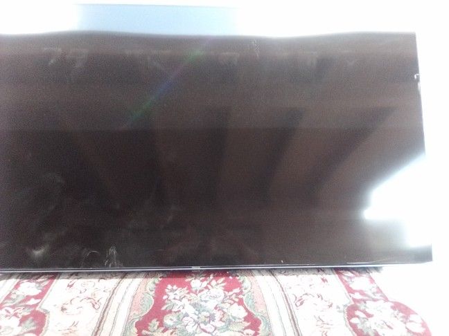 Vendo Tv De 85" 4k Ultra Clear Smart Tv Por 500 Dollars Cash