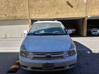 2010 KIA Sedona