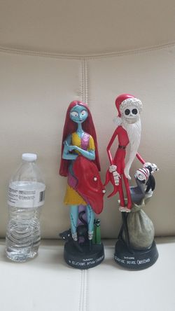Sally & Jack statue