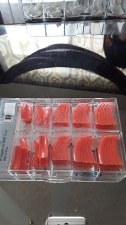 Nails tips