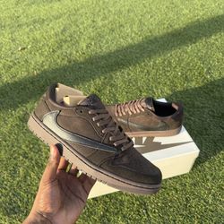 Travis Scott Velvet Brown