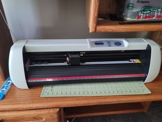 Us Cutter Plotter  Like New Vinyl Cutter