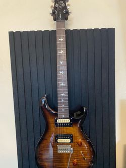 PRS SE Custom 24 Electric Guitar – Excellent Condition – Beautiful Figured Top