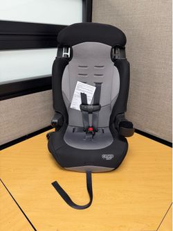 $45 Cosco Finale 2 in 1 booster car seat for toddler / 40-100 pound capacity