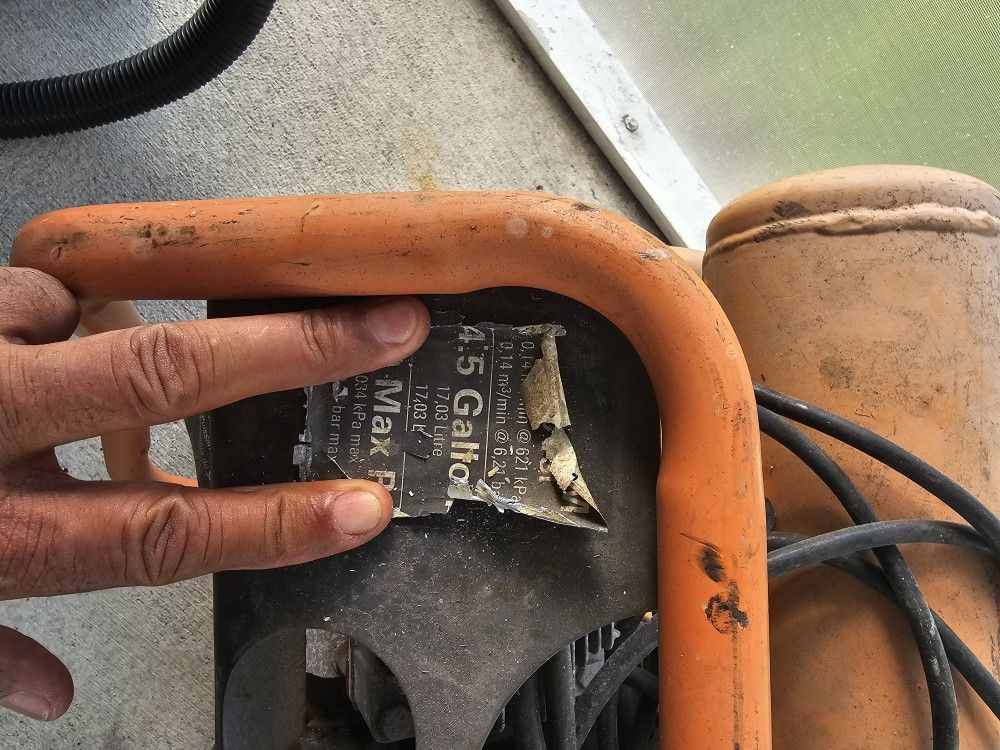 air compressor  it work perfectly 