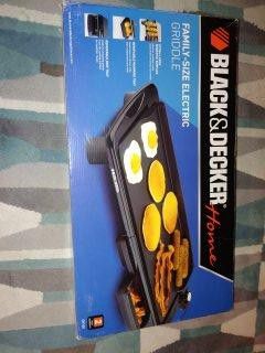 BLACK+DECKER Family-Sized Electric Griddle - Brand new