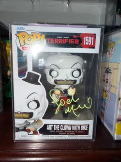 Art the Clown Terrifier #1591 Autograph by lochlyn munro