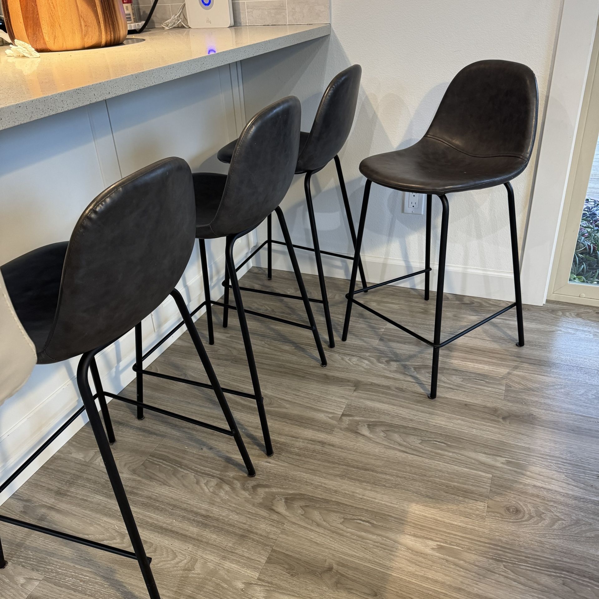 Set Of 4 Grey Faux Leather Counter Height Island Chairs