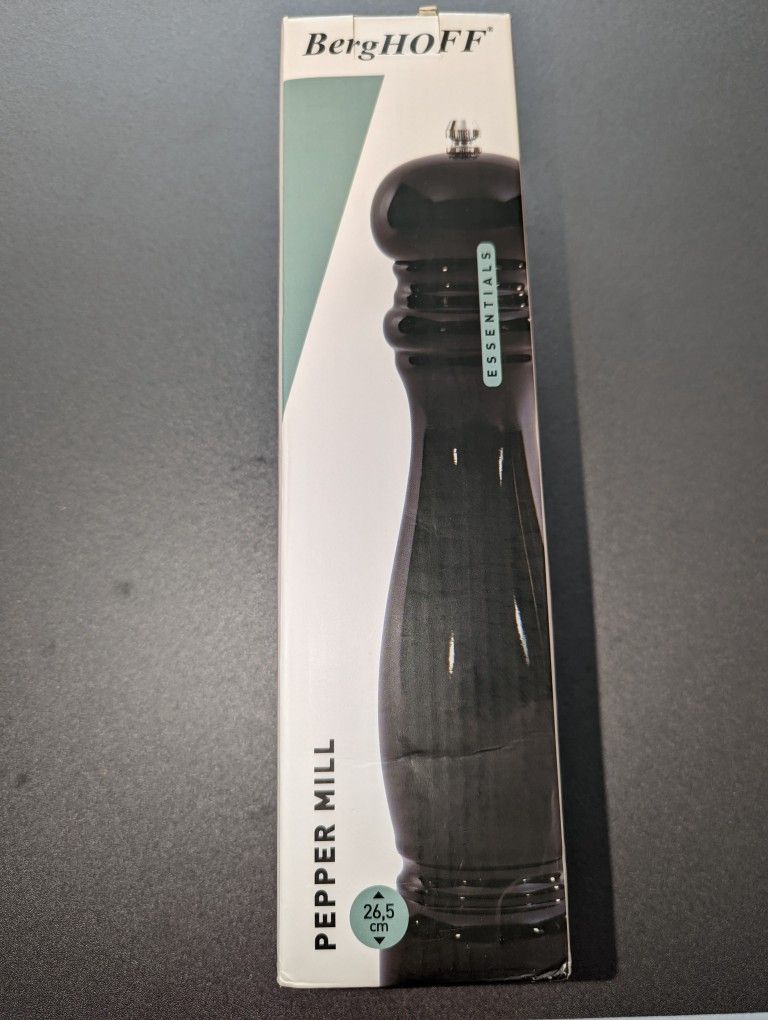 Brand New Pepper Mill