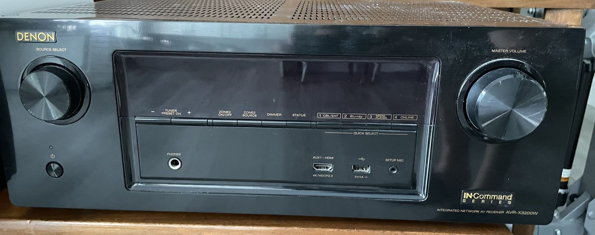 Denon - AV / HDMI Receiver