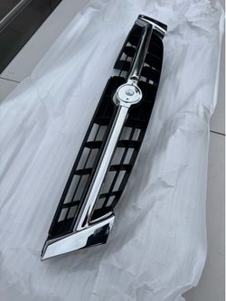 97-99 Maxima grille chr/blk assembly