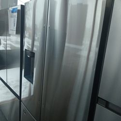 27 cu. ft. Large Capacity 3-Door French Door Refrigerator