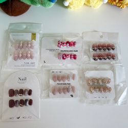 Size S Press On/Push On Nails (Price For Each Pair) 