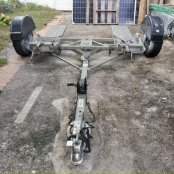Tow Dolly - Excellent