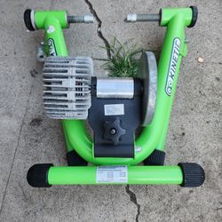 Kinetic Road Machine 2.0 Fluid Smart Trainer