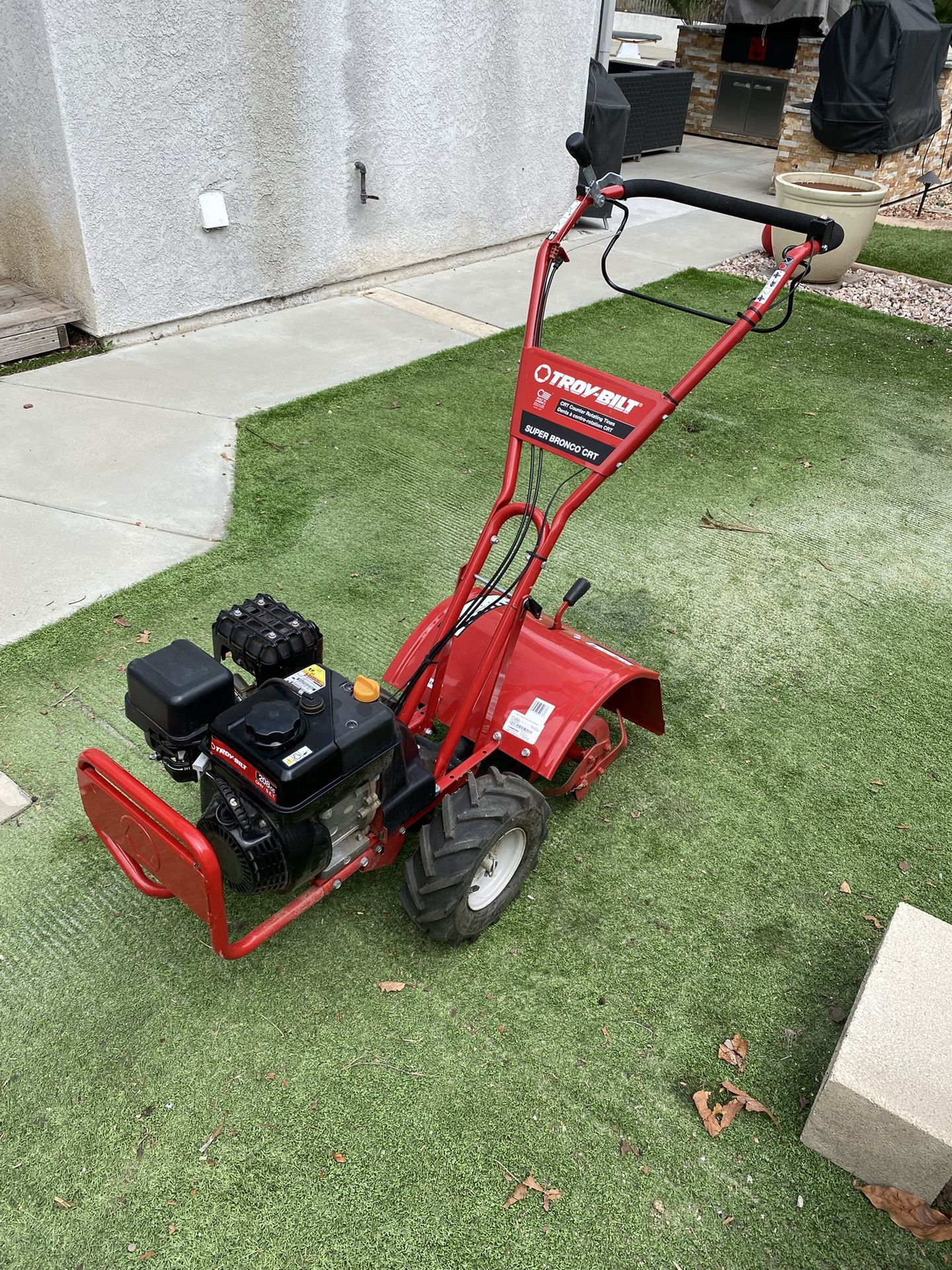 Troy Bilt 16 208cc Super Bronco Rear Tine Counter Rotating Gas