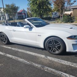 Mustang Convertable 