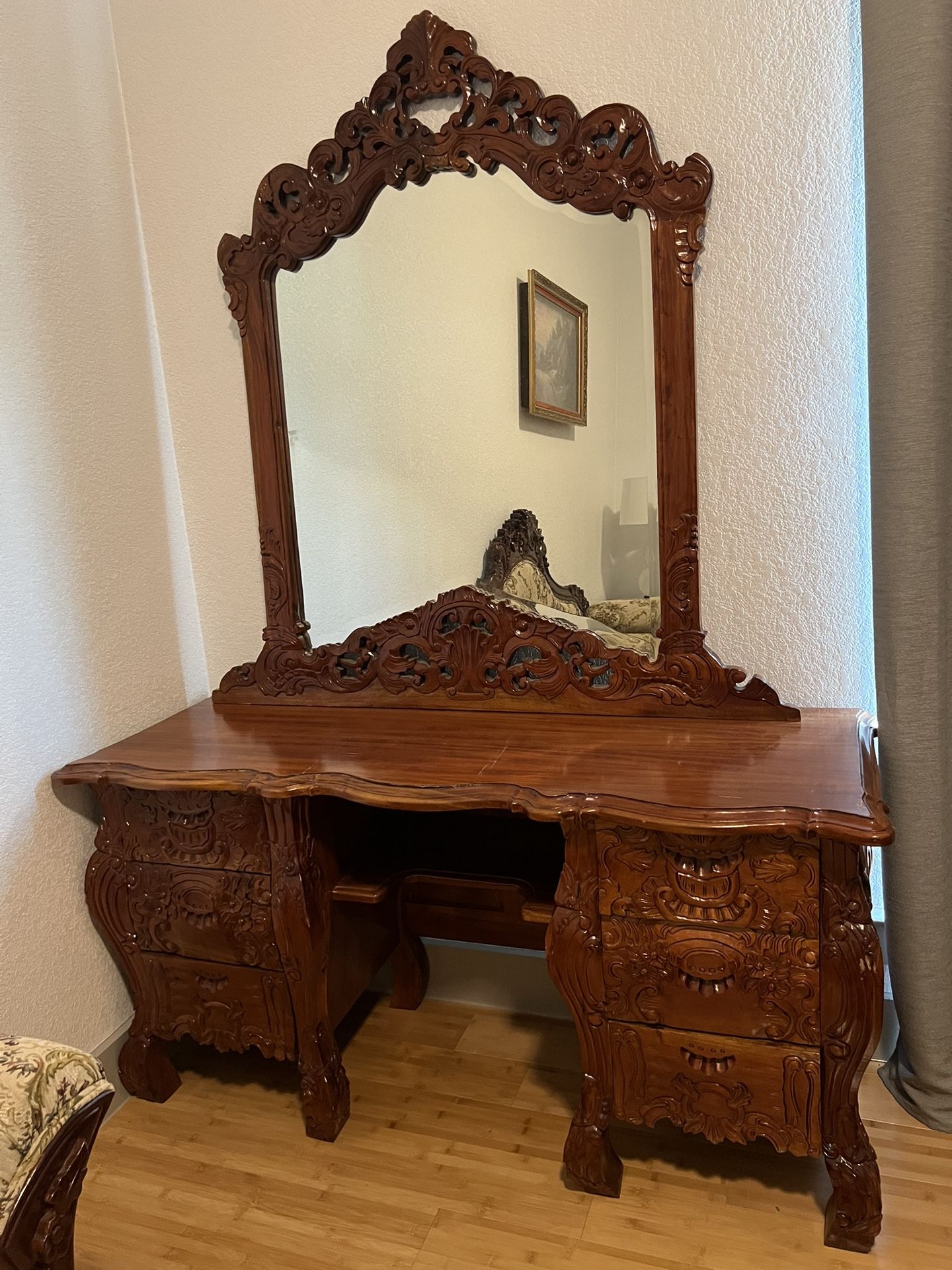 Solid Mohagany Vanity Dresser With Mirror For Sale $575