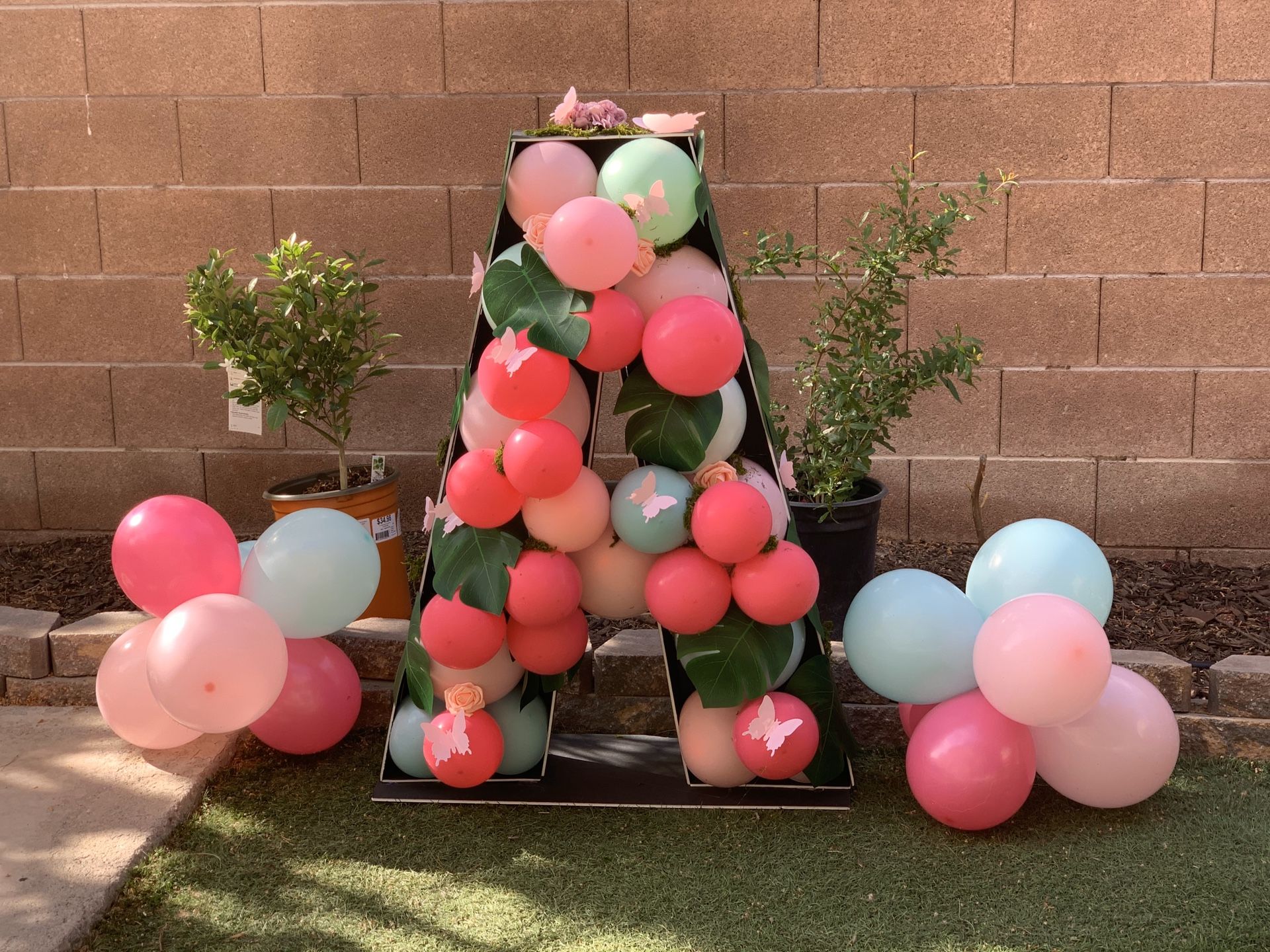 Mosaic Balloons number/letter