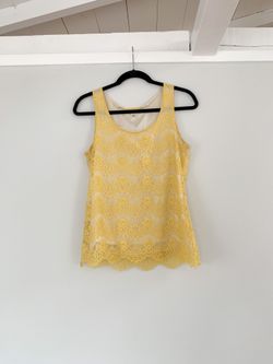 Banana Republic Lace Sleeveless Blouse