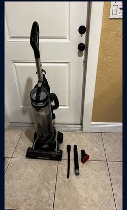Vacuum Cleaner HOOVER MAX LIFE POWER DRIVE SWIVEL XL PET … $75