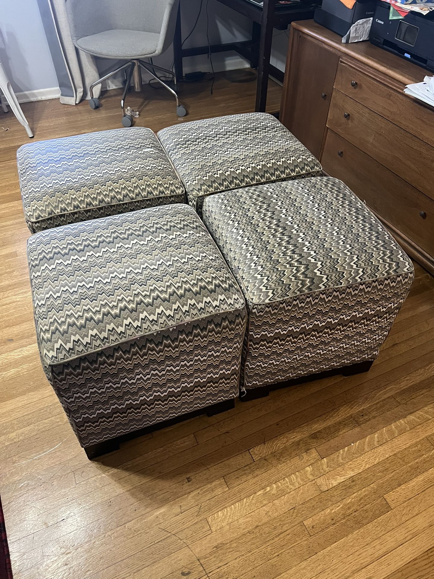 Ottoman Cushioned Chair Stools