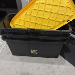 75 GAL COMMANDER ROLING STORAGE TOTE