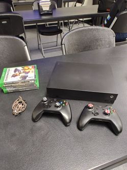 Xbox One X 2Tb SSD