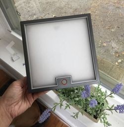 New light therapy lamp
