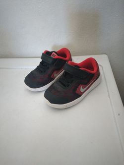 Toddler Nike Size 6