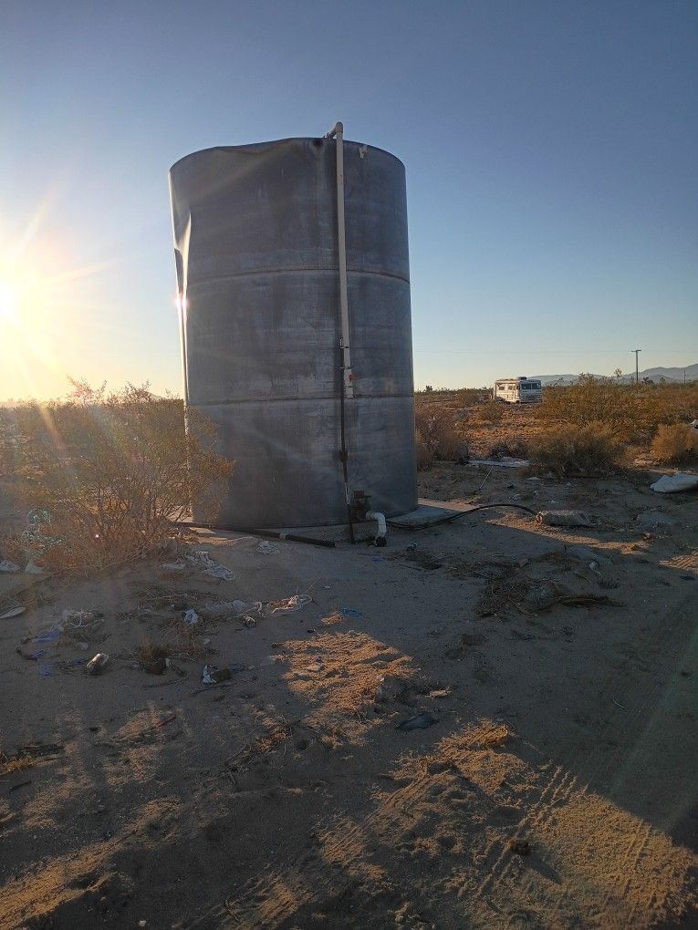 5000 Gallon Water Storage Tank