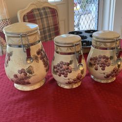 Three piece a storage container