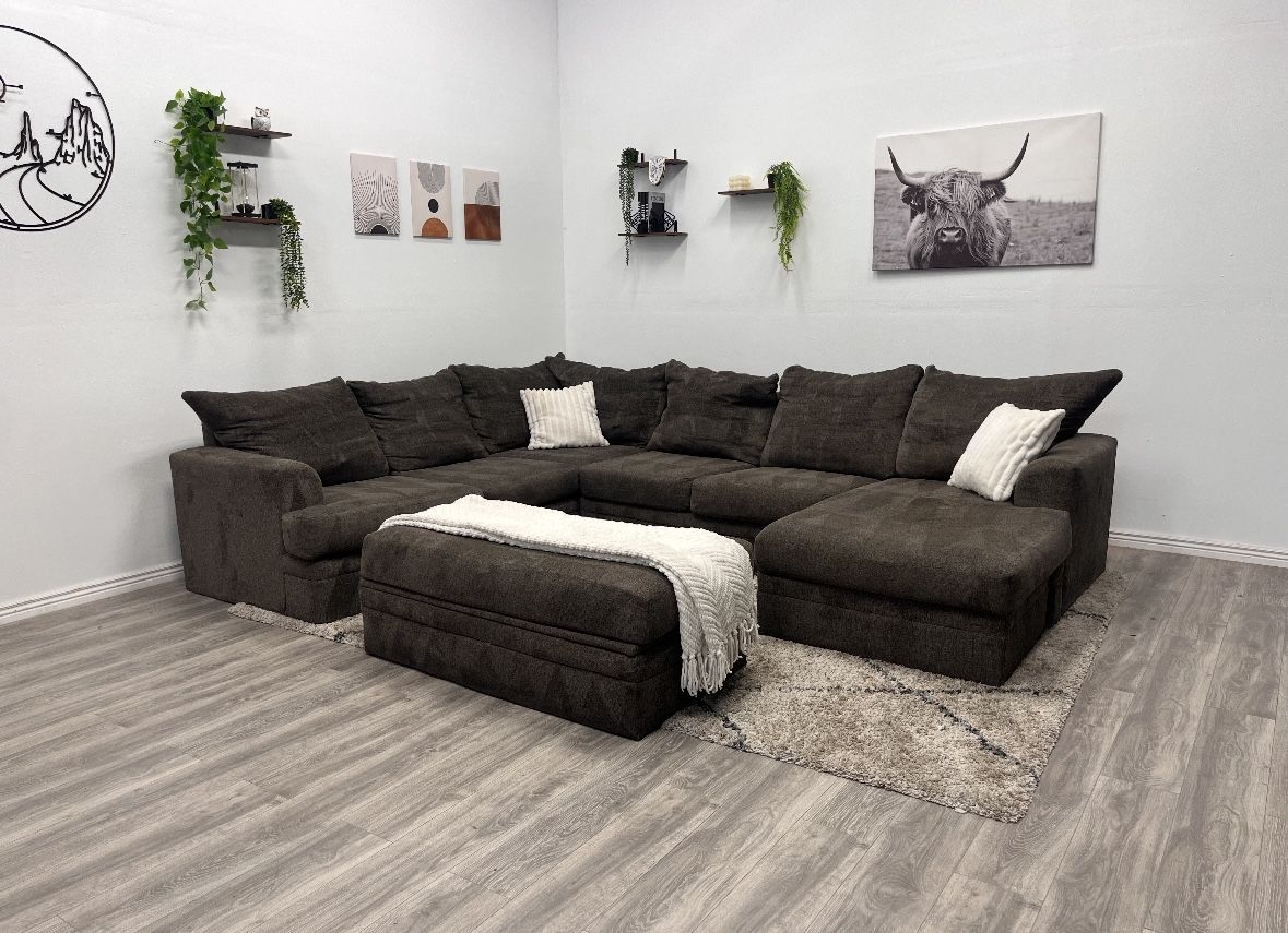 Grey Sectional Couch - Free Delivery