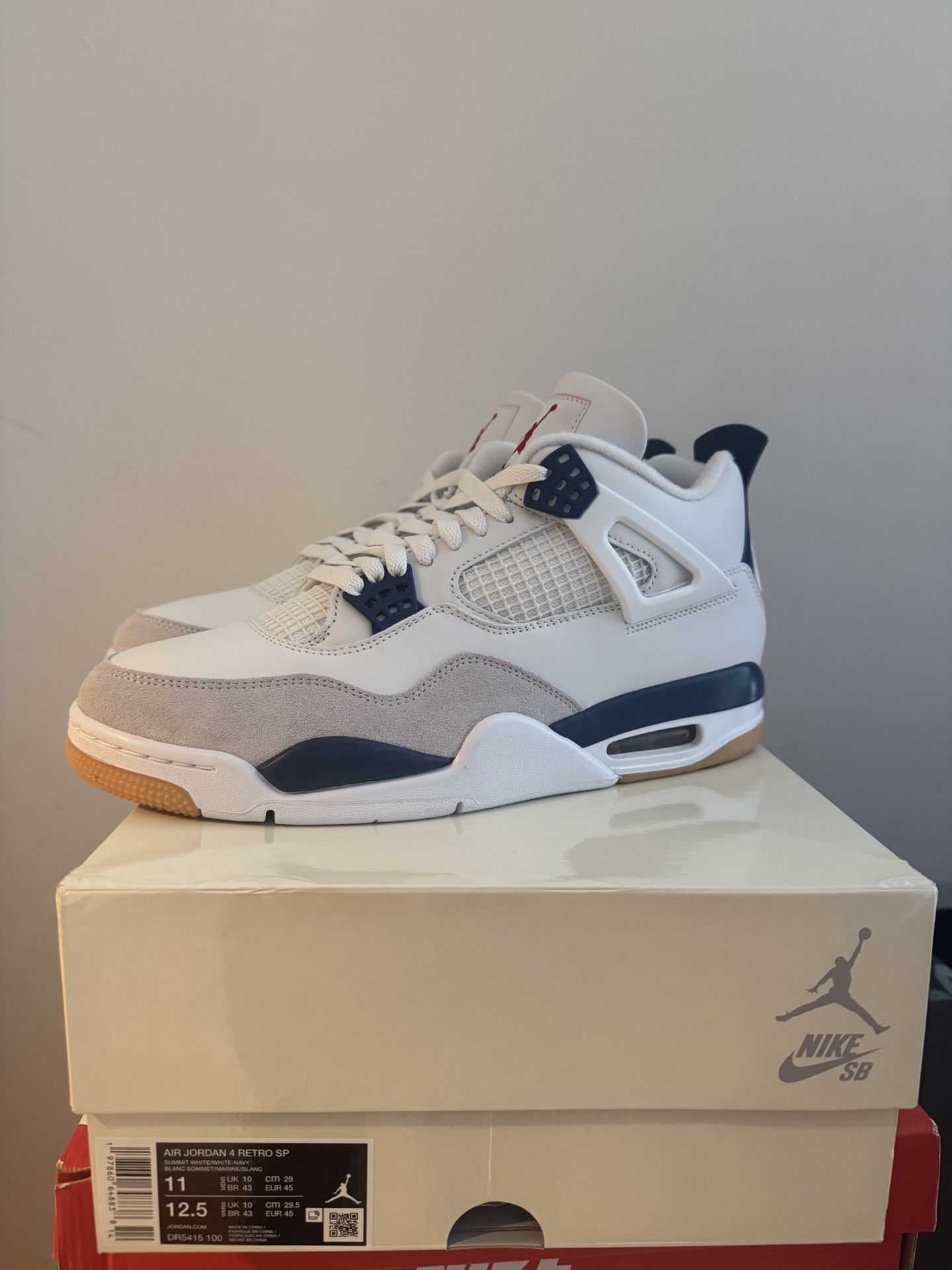 Air Jordan 4 SB Navy