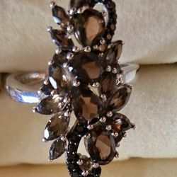 Beautiful Ring, Cocktail Style  Size 7