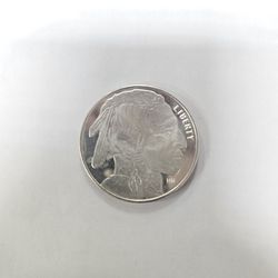 1 oz Silver Round Buffalo Design .999 Fine Silver Elemental Highland Mint. BU Coin