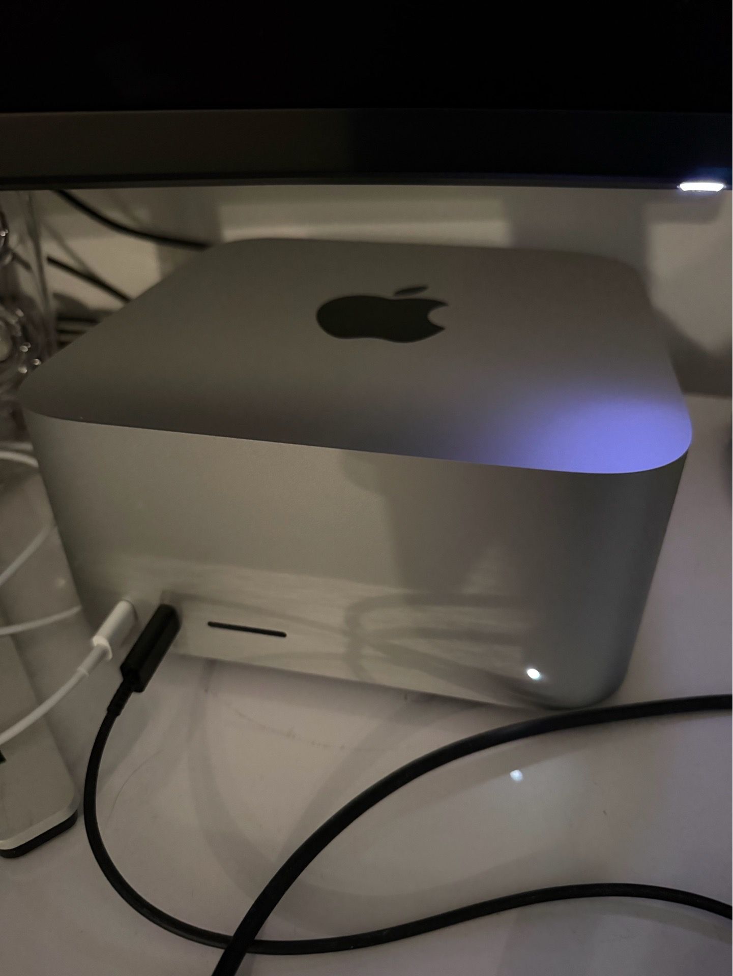 Mac Studio M2 Max 32 GB / 512 GB Like New