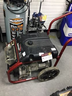 Powermate 5700 W Portable Generator W/ Yamaha engine 
