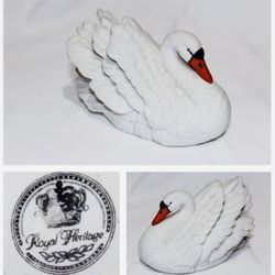 Royal Heritage Swan Figurine Ceramic 
