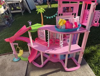 Barbie Doll House