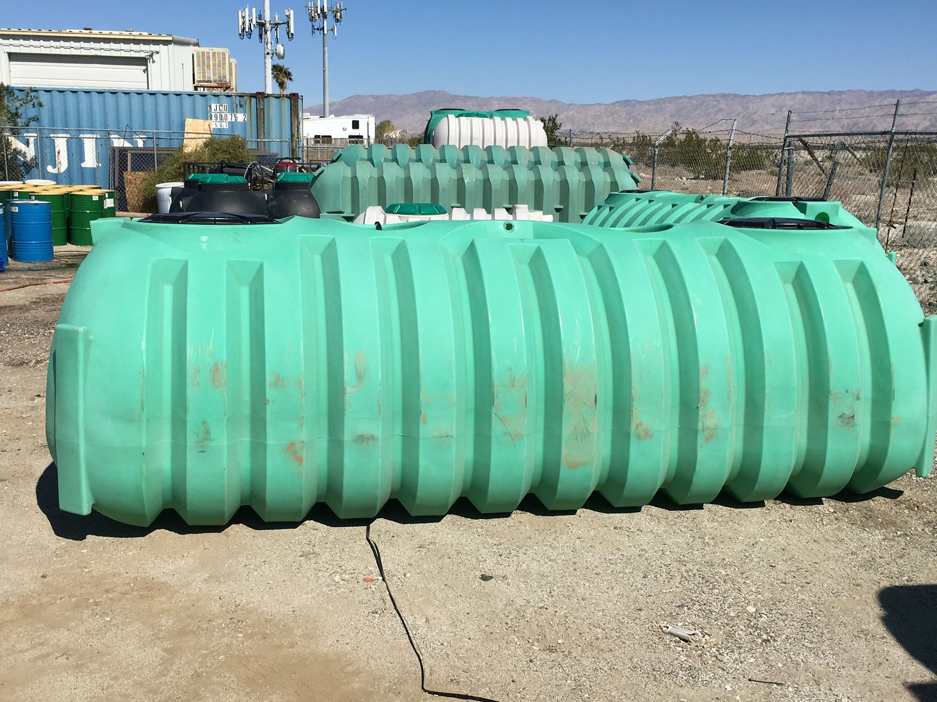 Snyder 1500 gallon septic tank