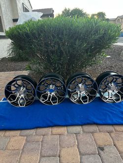 Golf Cart Rims size “14 (14X7) $375